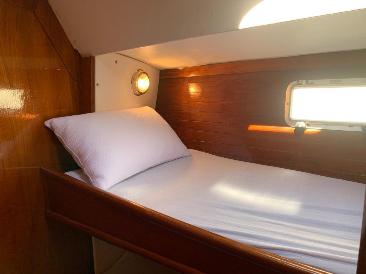 Nuit Sur Un Bateau Ξενοδοχείο Λα Ροσέλ Εξωτερικό φωτογραφία