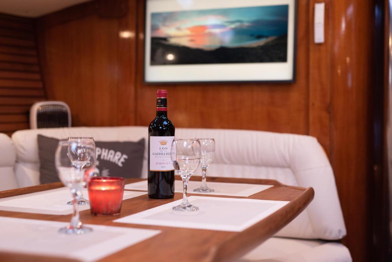 Nuit Sur Un Bateau Ξενοδοχείο Λα Ροσέλ Εξωτερικό φωτογραφία